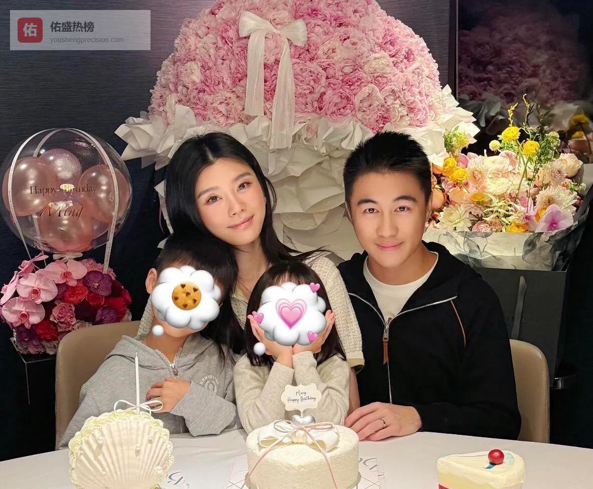 37岁奚梦瑶庆生照曝光！品牌方特意送上价值上万芍药花，老公何猷君手戴婚戒，女儿出镜软萌可爱