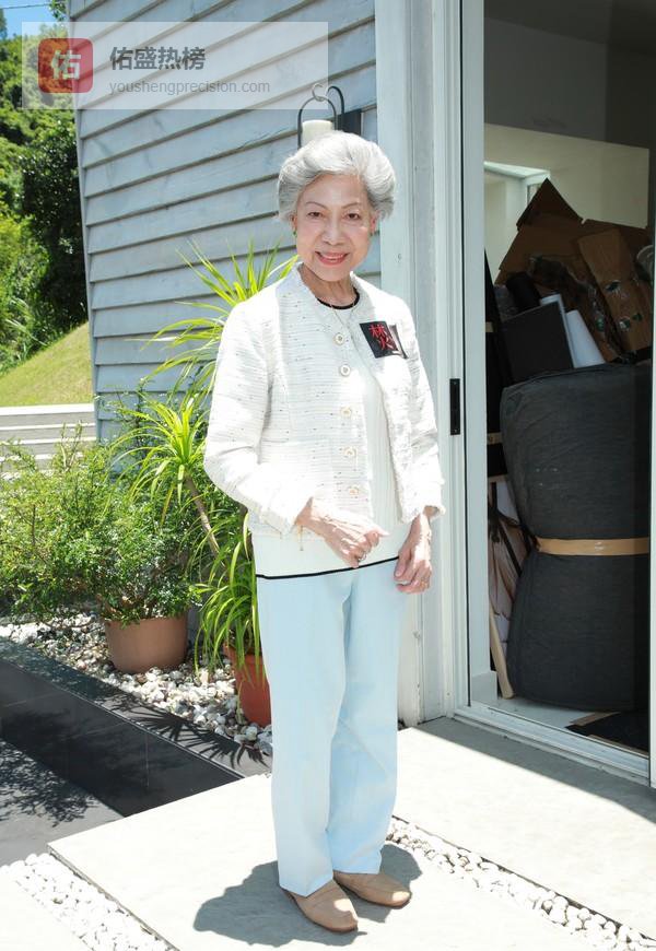 从片场“妹仔”到金像影后：罗兰70年演艺路