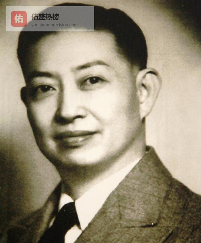 京剧“毒舌点评”刷屏，背后真相：一场精心策划的“梨园破防”？