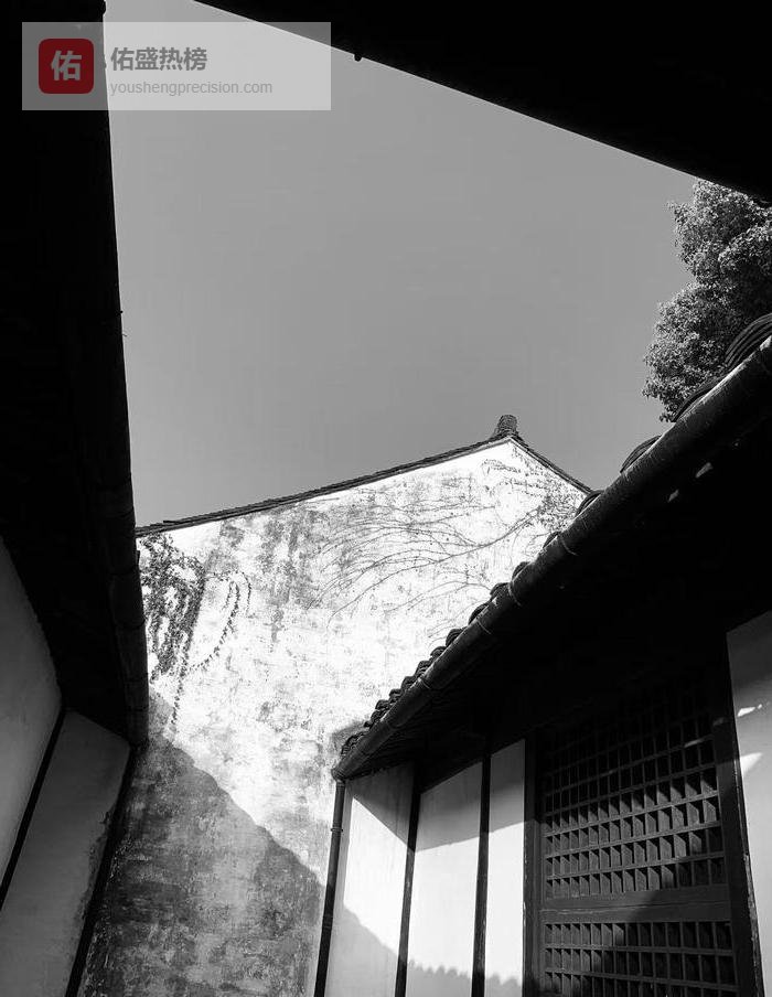 鲁迅故里人潮里的“早”字与“躺赢”神话