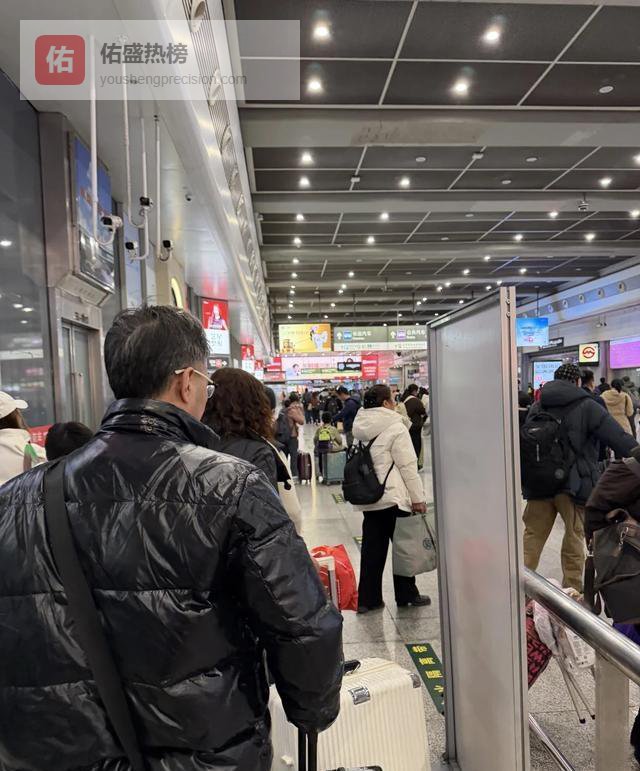 虹桥免刷卡火了，但这波操作太狠了