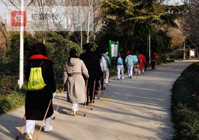 正月十六“走百病”：在夜色里把病气甩给旧年