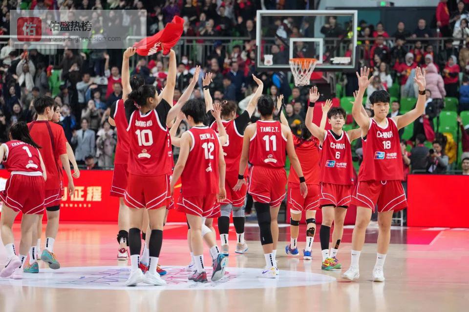 中国女篮两连胜，收获三大惊喜！张子宇不及队内一人，顽疾仍让宫鲁鸣头疼
