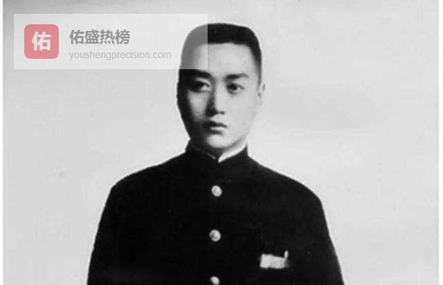 黄埔军校二期生周逸群在南昌起义时已任师长，如果没有牺牲最终军衔会达到什么级别？