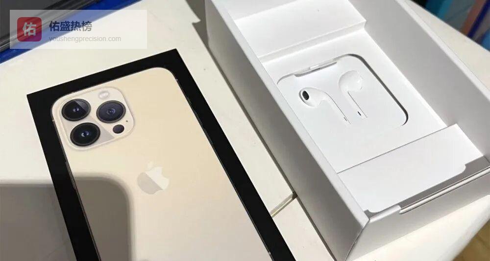 苹果“减配”背后的环保算盘：法国例外与全球罚款的拉锯