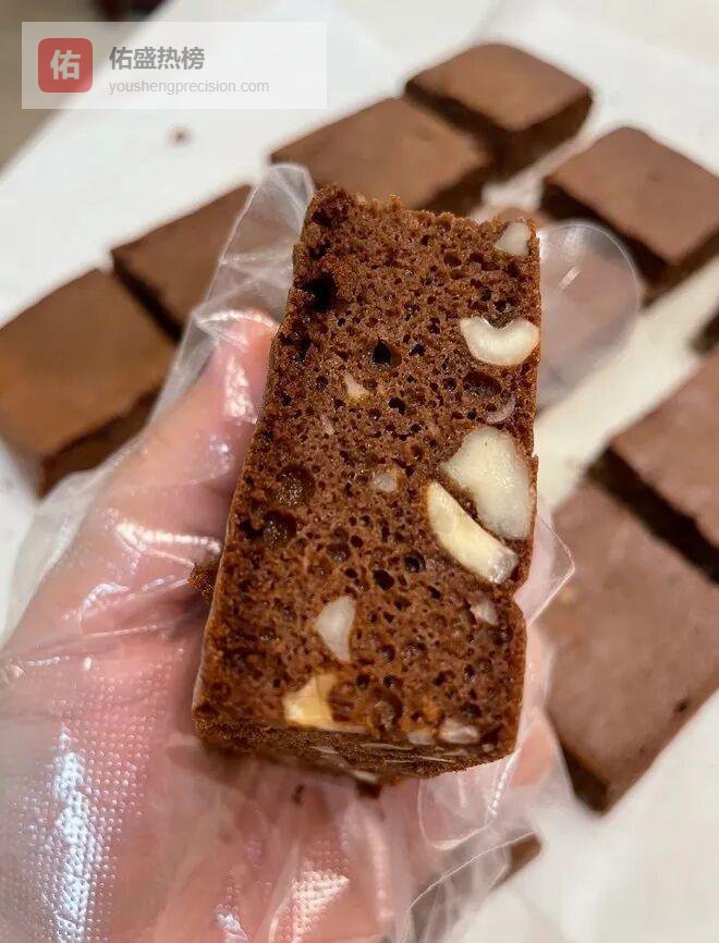 零出门！黑巧克力蛋糕一锅端