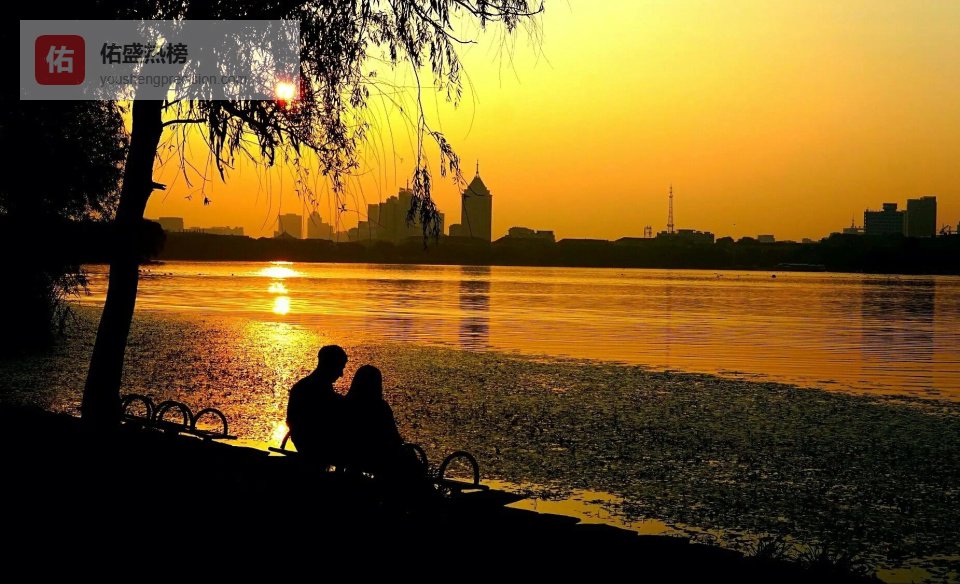 放过自己吧，那个不被定义的你，已经做得很好了