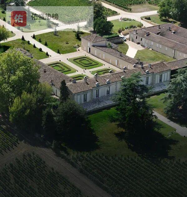 从中世纪堡垒到波尔多四级庄：拉图嘉利的不朽传奇