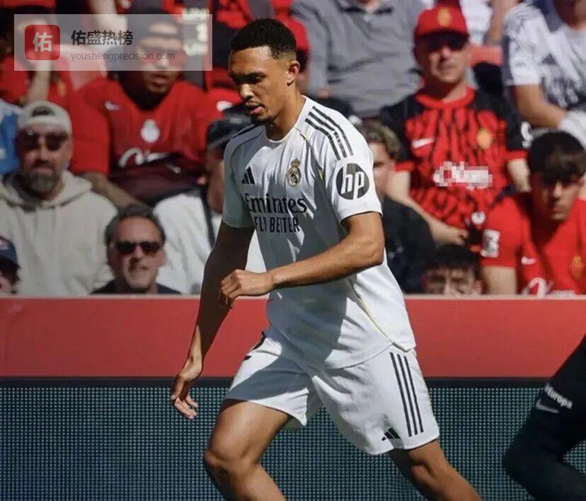 7分致命！皇马翻车巴萨狂欢，西甲冠军天平彻底倾斜