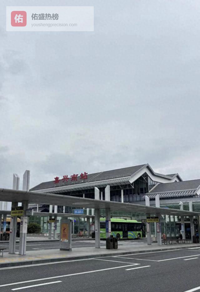 嘉兴红船0迷路攻略：3步直达南湖，假期不踩坑