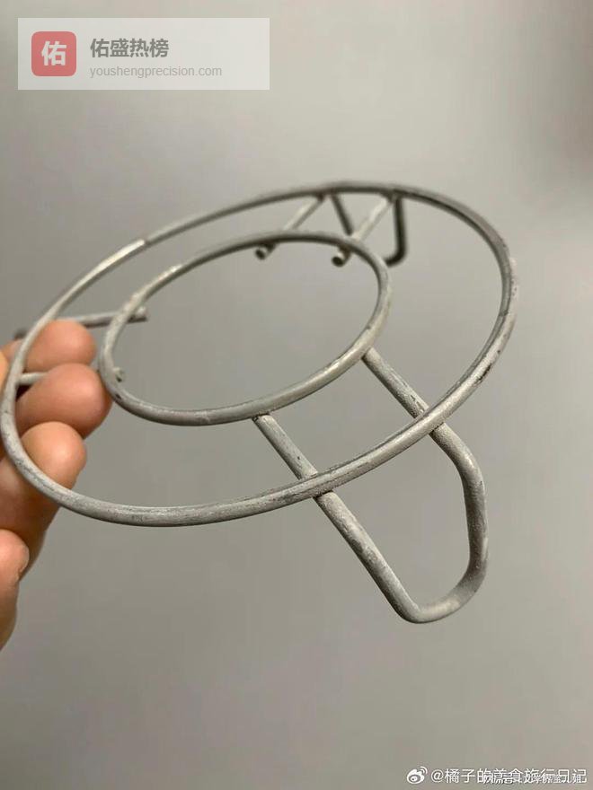 一博主蒸架买到高锰钢，可能引发健康风险