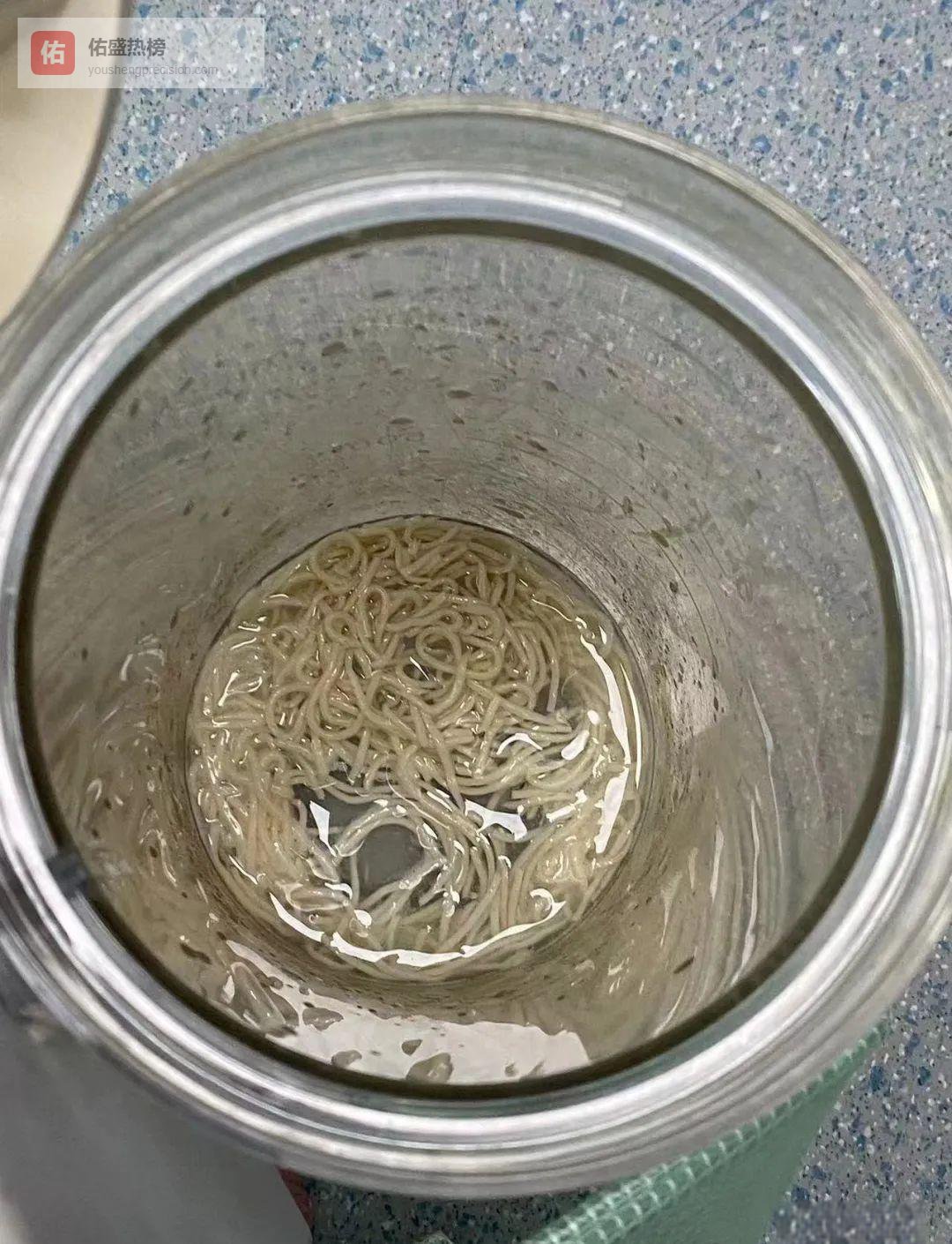 海姆立克法挽救九旬老翁生命