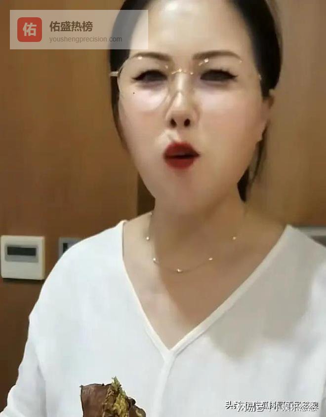 小杨阿姨地位高，小玥儿喜欢拍也愿意被拍，马筱梅这下尴尬了