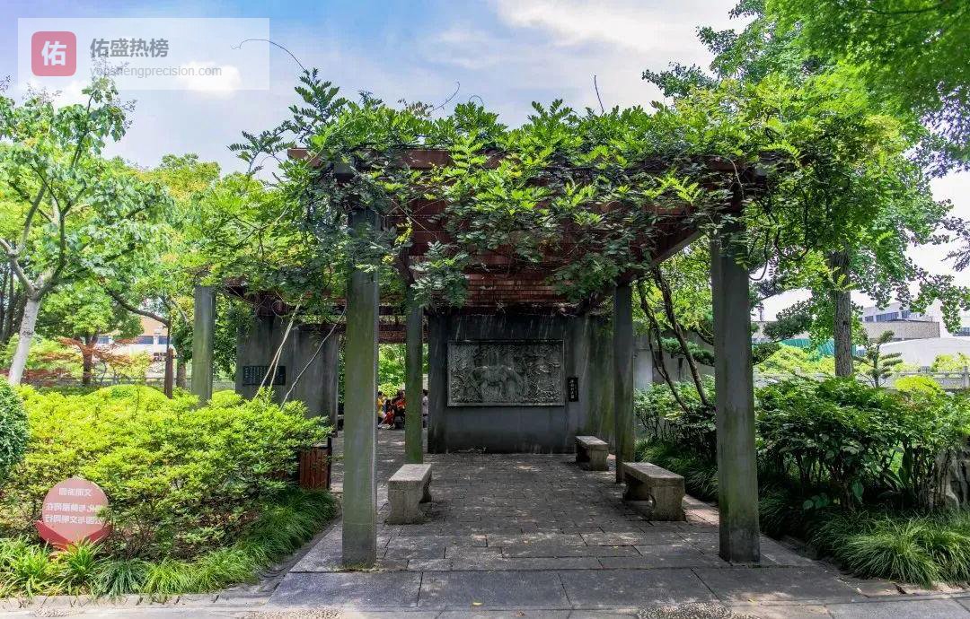 推开家门，拥抱门前的诗画田园