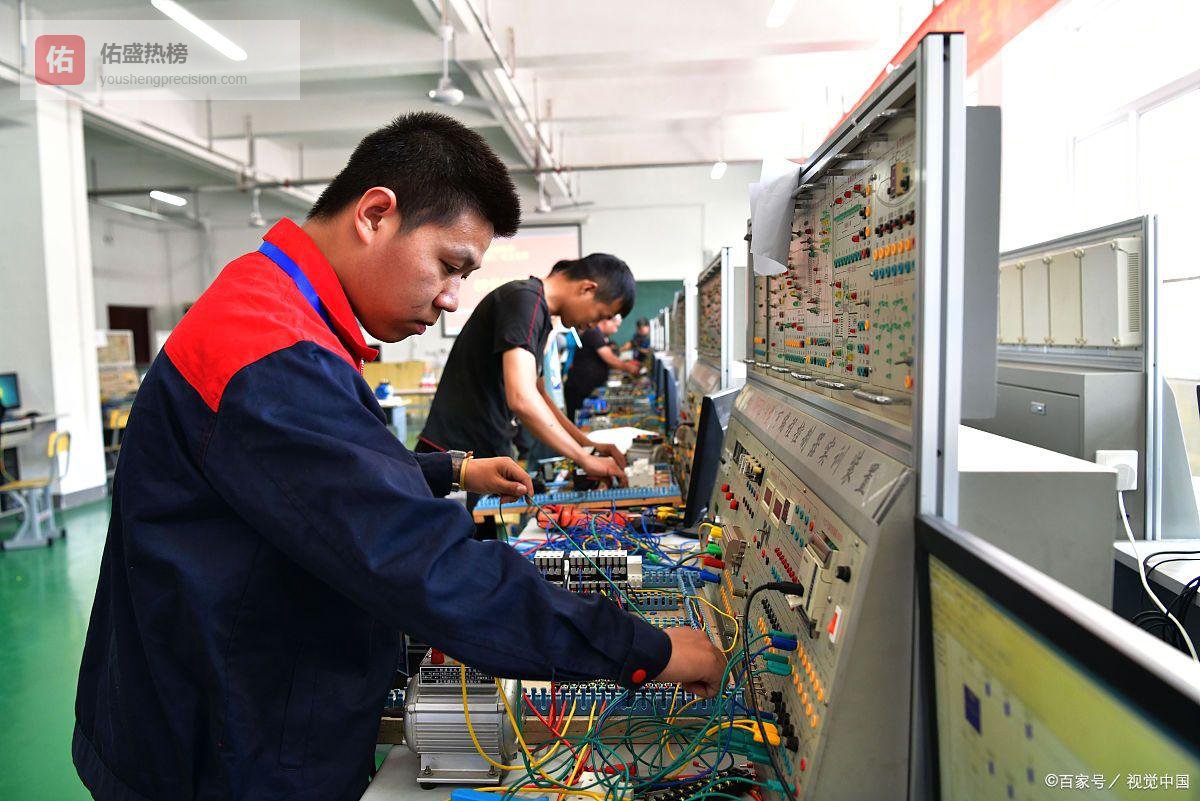 学电气工程别只盯着国家电网了！这4个方向缺人缺到领导亲自下场挖，大专生也能年薪20万