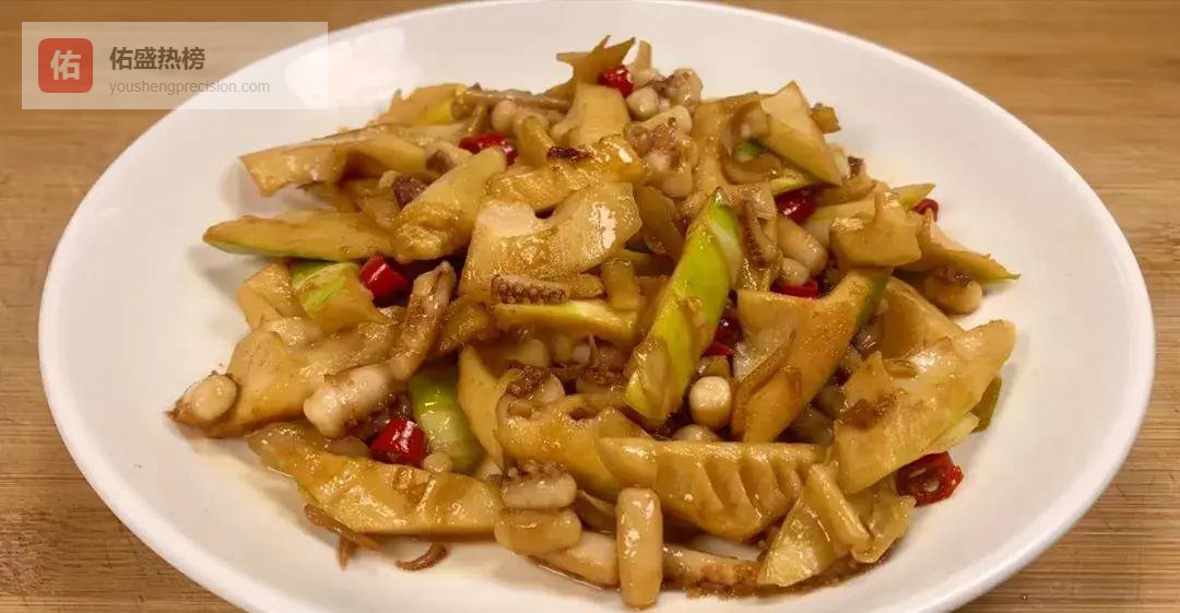 春天别只顾吃黄瓜、柿子！这口“地下鲜”正当时，炒一盘压根不够吃