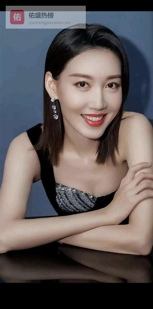 她是靳东亲妹妹，出道25 年零绯闻，拒绝过苏有朋追求嫁普通人