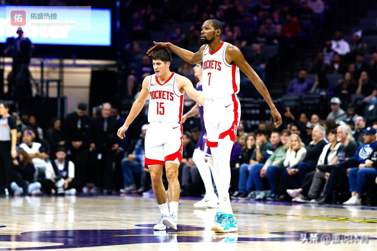 火箭炸翻太阳！4将成首功，7人开花+篮板说了算，2人差点砸锅