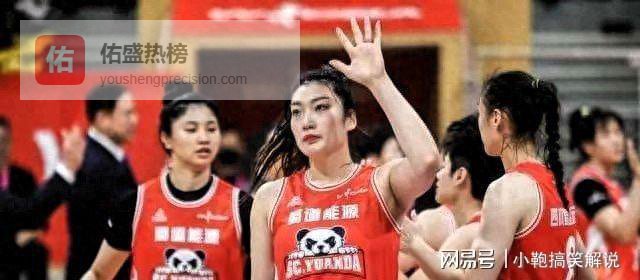 女篮李梦面临无球可打地步，下赛季会重返wcba联赛吗？