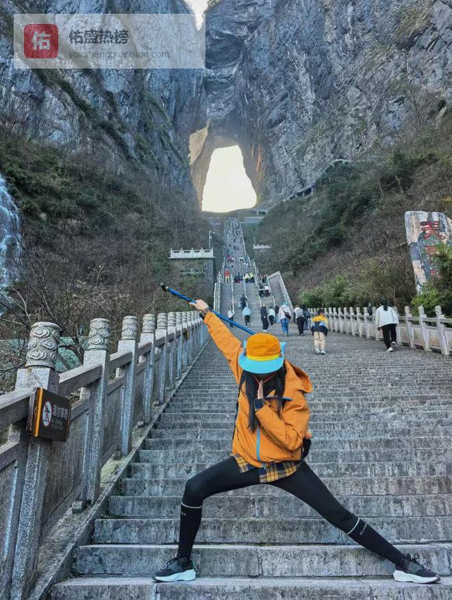 张家界家庭游必看！五一4天3晚攻略，带娃轻松畅玩不绕路