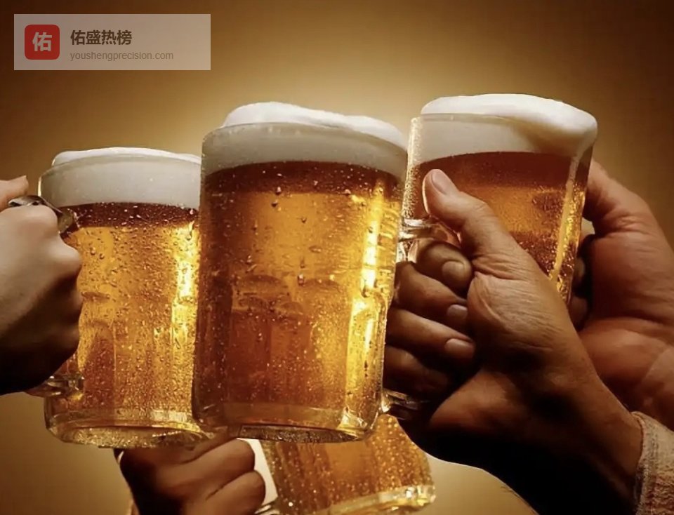 男子喝酒聚餐后身亡，家属索赔36万！法院判决引发热议！