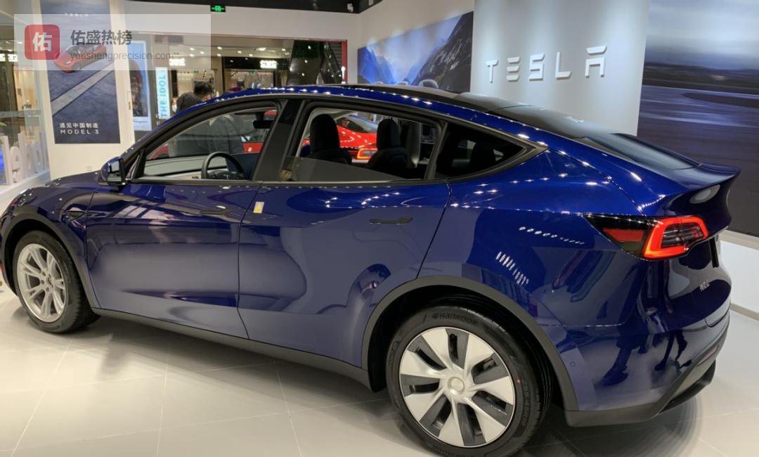 男人爱车如女人爱首饰，特斯拉试驾体验如何