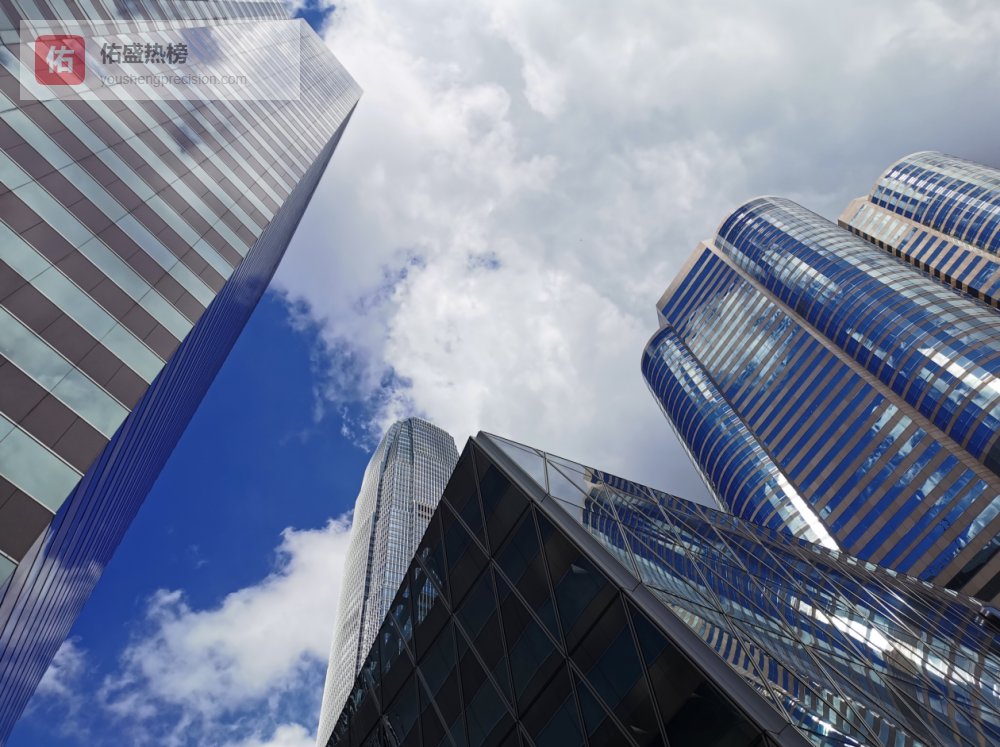 私募信贷风暴眼中的黑石交出强劲业绩!利润超预期增25%  高喊“史上最佳IPO年”