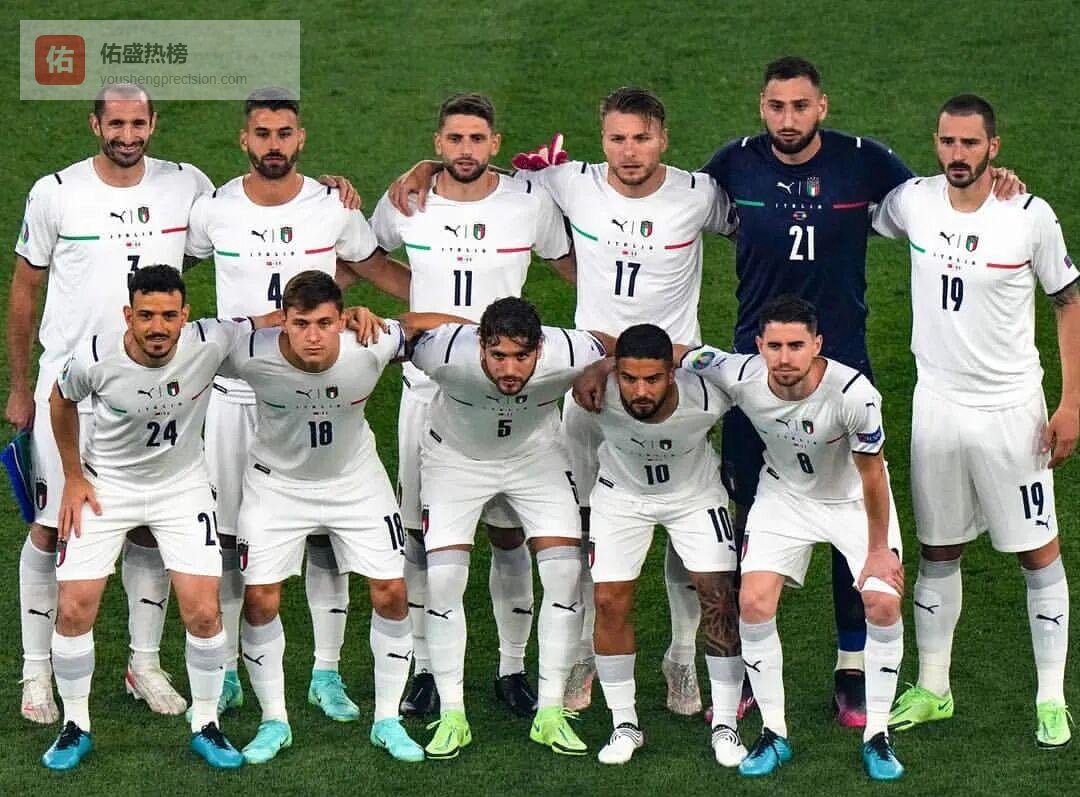 白裤意趣：从欧洲杯到绅士衣柜的意大利灵感