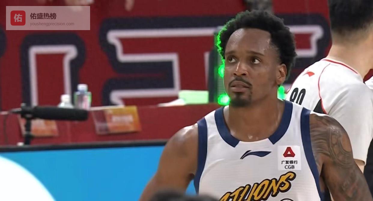 争议！罚球1938，王博遭驱逐微笑离场，山西次轮敢碰卫冕冠军？