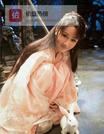 芒果台王牌扎堆，杨紫双马尾空降《你好星期六》