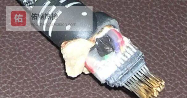 装修别让HDMI“受伤”：五步保护法让信号稳如山