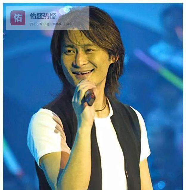 从“眼里只有你”到满头白发：景岗山的歌坛与岁月