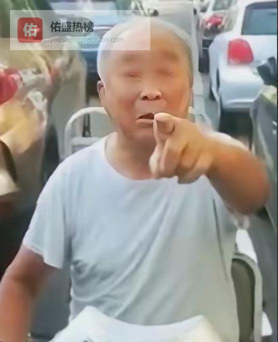 5元自助吃出一地浪费：不是钱的问题，是有些人把脸面也一起丢了！