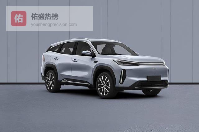 新晋插混SUV亮相！吉利银河M7现身街头，长达4770mm的驾驶体验