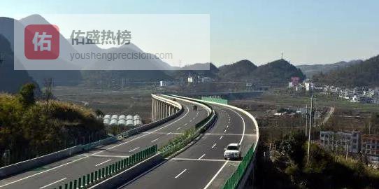 一口二手烟，差点要了命！自驾出差肿成“巨型馒头”的警示