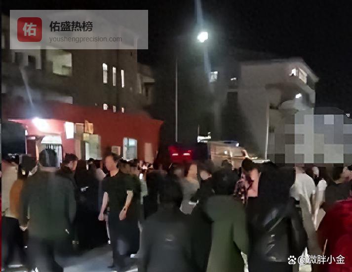 太痛心！6岁女童帮妈妈送钥匙被邻居杀害，指认现场千人围观