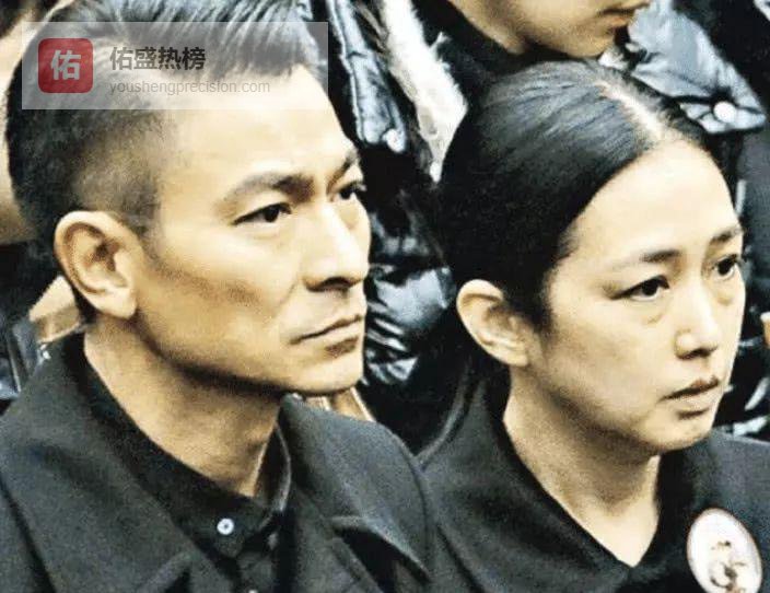 52岁朱丽倩拼二胎，刘德华直言“豪门需子”