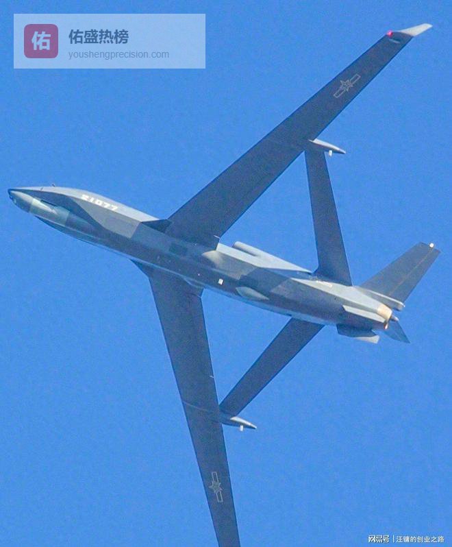 无侦-7飞越宫古海峡，日战机摄影师镜头均追不上